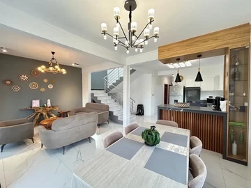 Villa de 6 Chambres