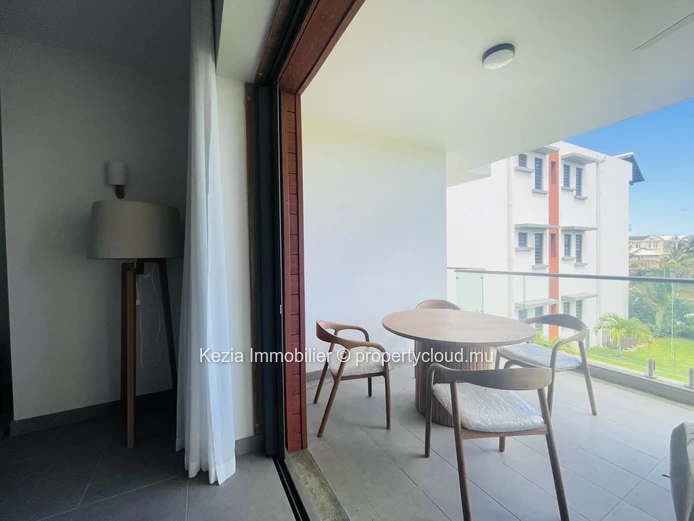 Contemporary Apartment In A Secure Residence