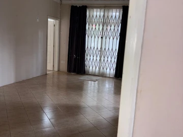 8 Bedroom House