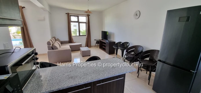 Nouveau duplex moderne à louer dans une résidence sécurisée avec piscine partagée à Pereybère