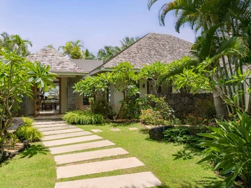 6 Bedroom Villa