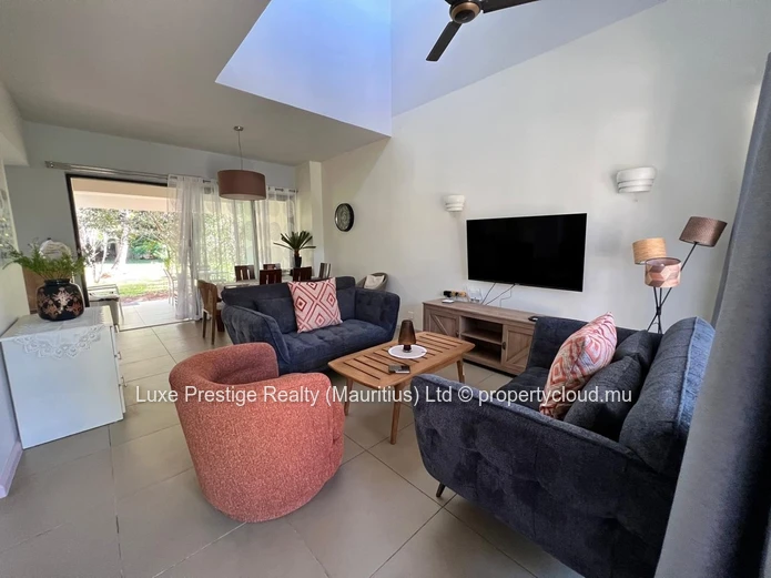 Townhouse Rénové et Meublé 4 Chambres à Azuri Village | Terrasses Rooftop