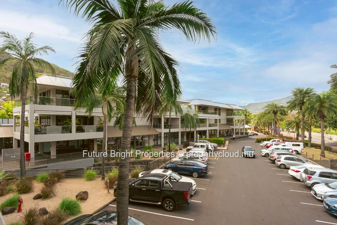 Exceptional Commercial Space for Rent – Ruisseau Créole, Tamarin