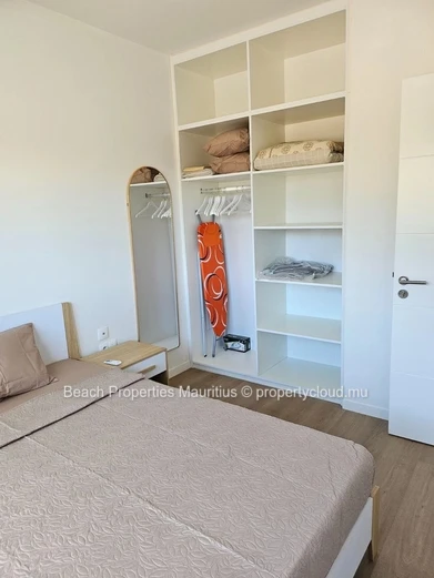 Appartement Élégant et Panoramique de 45m² avec Vue sur les Montagnes