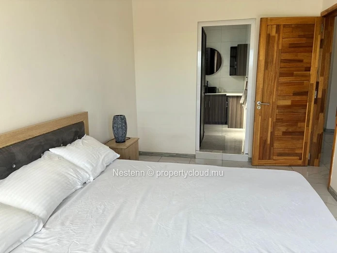 Modern 3-bedroom villa with pool close to the beach and Super U supermarket