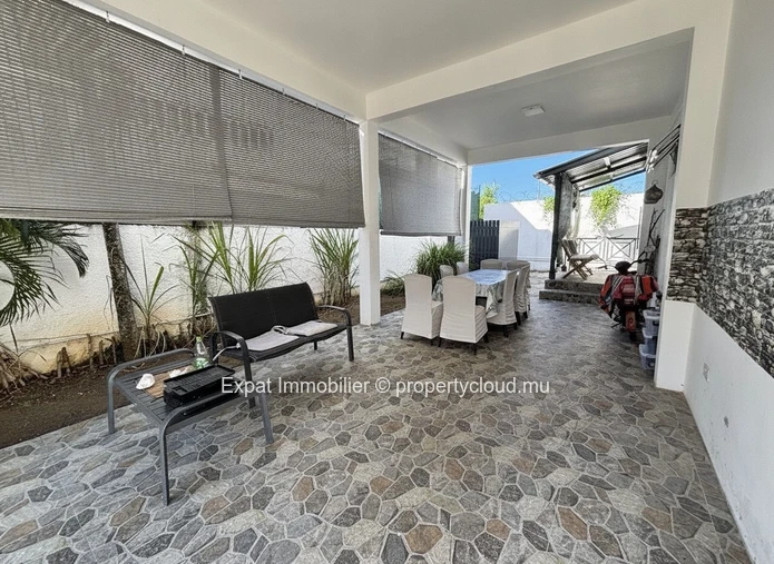 3-Bedroom Villa, Veranda, Swimming Pool And Rooftop – Calodyne