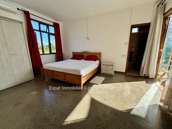 One-Storey Villa With 2 Bedrooms, Tropical Terrace And Swimming Pool – Grand Gaube