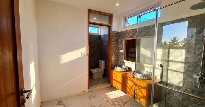 Villa de 4 chambres avec piscine privée dans une région prisée