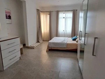 Appartement de 4 Chambres
