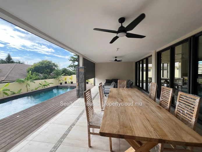 Villa neuve et élégante à louer dans une résidence sécurisée – Tamarin