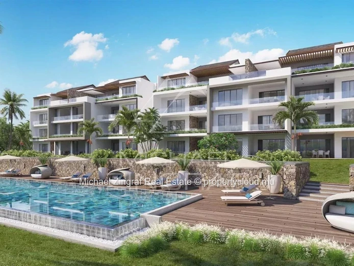 Luxury 4-Bedroom Penthouse in Balaclava – Panoramic Golf and Ocean Views