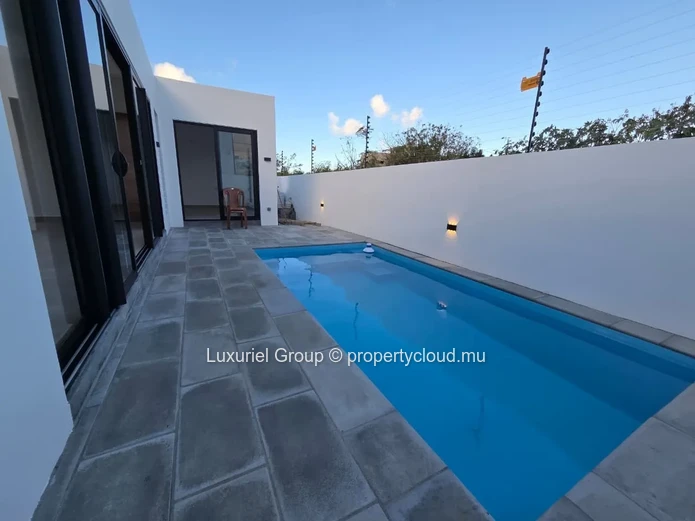 Villa for Sale in Pereybere – Local Market