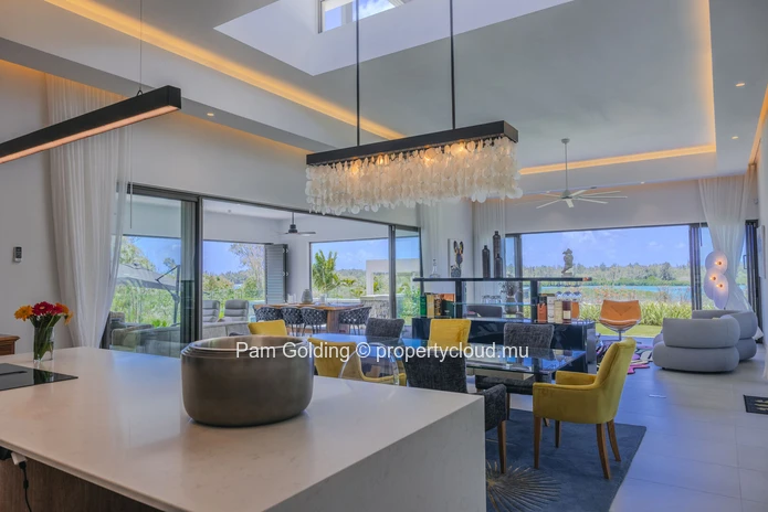Villa de Luxe avec Vue sur Mer et 4 Chambres à l'Anahita Golf Estate, Île Maurice