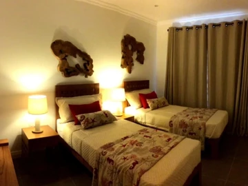 4 Bedroom Villa