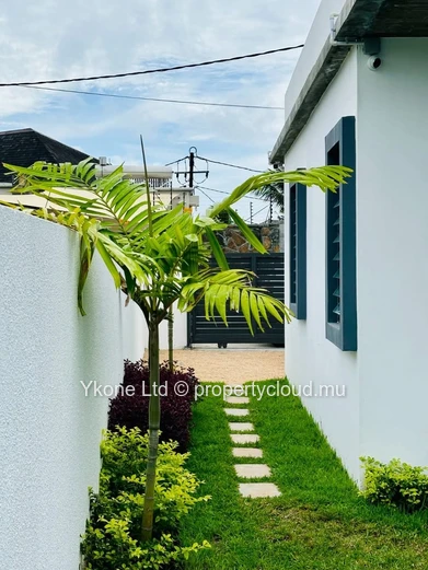 Villa For Rent In Grand Baie