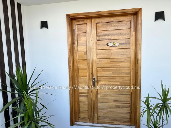 3-Bedroom Fully Equipped Villa with Private Pool & Large Garden for Rent in Grand Baie