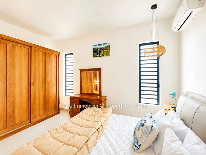 Contemporary Apartment With Jacuzzi (Sole Mandate)