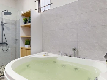 Appartement de 6 Chambres