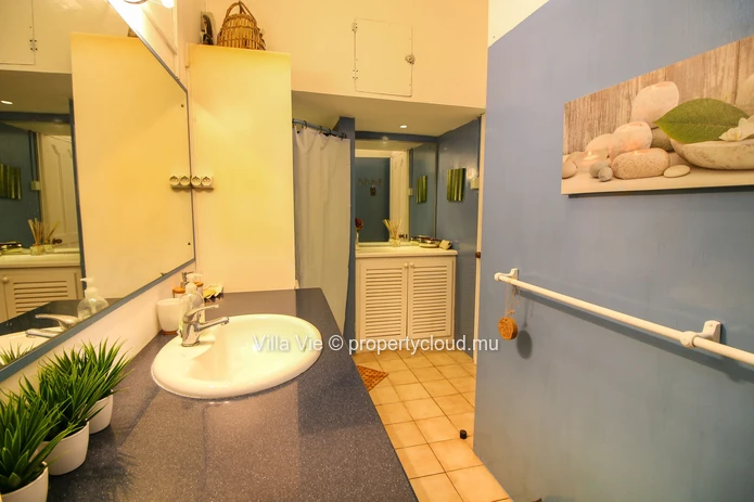 Pérèybere – Charming 4-bedroom house with a swimming pool (Sole Mandate)