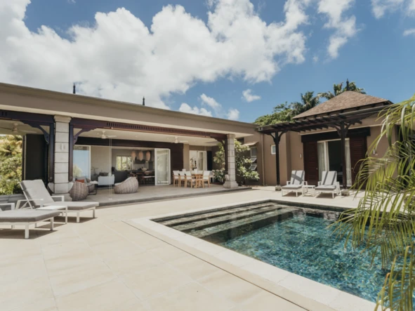 4 Bedroom Villa