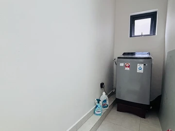 4 Bedroom Townhouse, Duplex