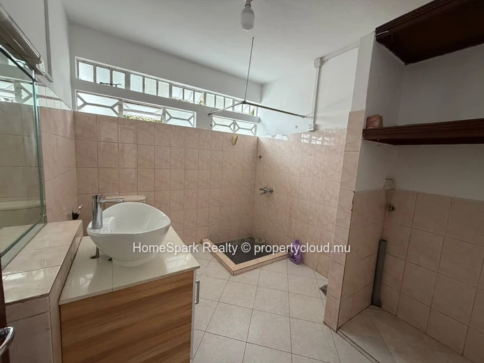 House For Rent – Rose Hill