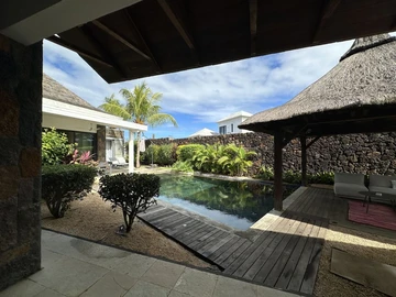 4 Bedroom Villa