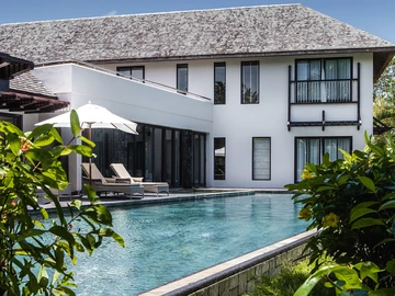 5 Bedroom Villa