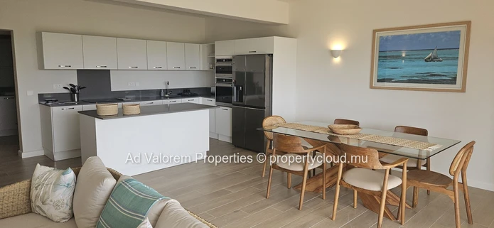 Appartement Moderne De 3 Chambres À Louer – Pointe D’Esny