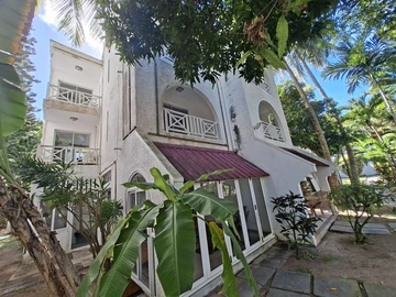 3 Bedroom Townhouse, Duplex