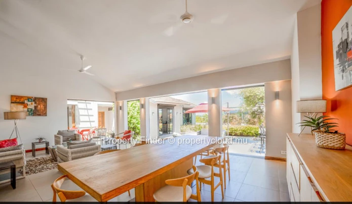 Beautiful family villa in Tamarin