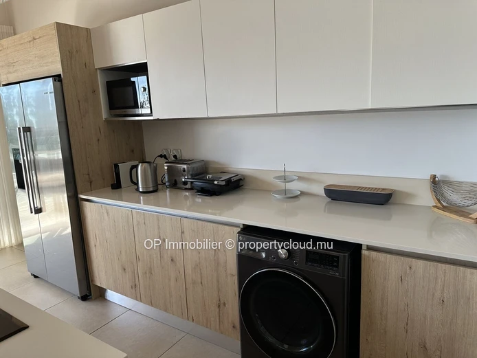 Penthouse 3 chambres avec piscine privée à vendre à Melville
