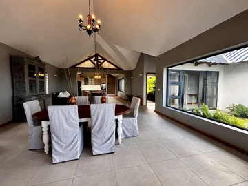 4 Bedroom Villa