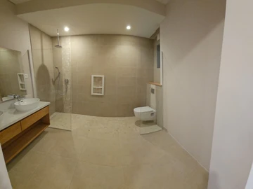 4 Bedroom Apartment