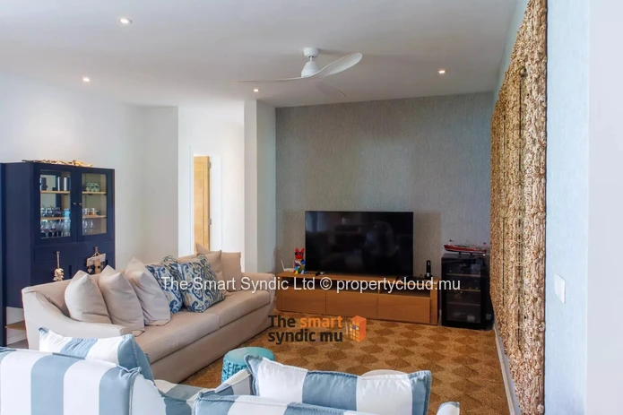 Appartement de Luxe - Pieds dans l'Eau