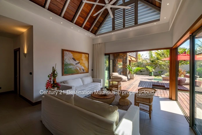 A Vendre - Nord - Villa 4 Chambres | Piscine Avec Ilot Et Gazebo | Petit Raffray | Accessible Aux Etrangers Res