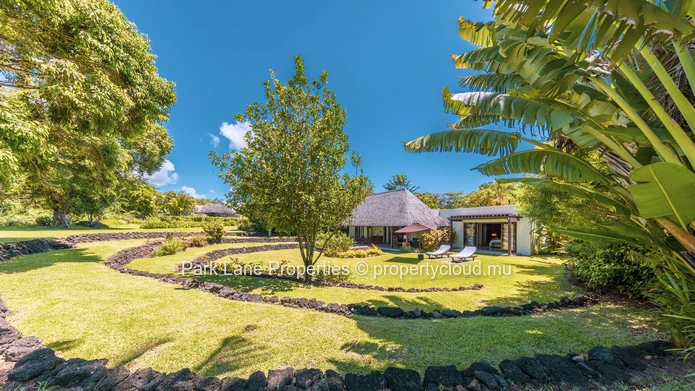 Luxury IRS Four Seasons Villa Suite with Private Pool, Golf & Ocean Views
