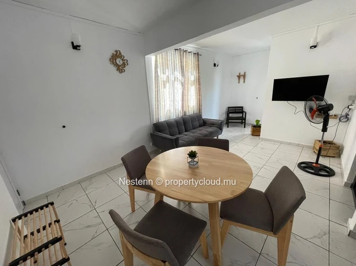 Studio de 1 chambre de 70 m² climatisé moderne proche des commodités