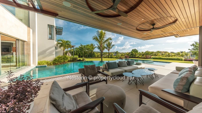 Paradise found: Luxe living 