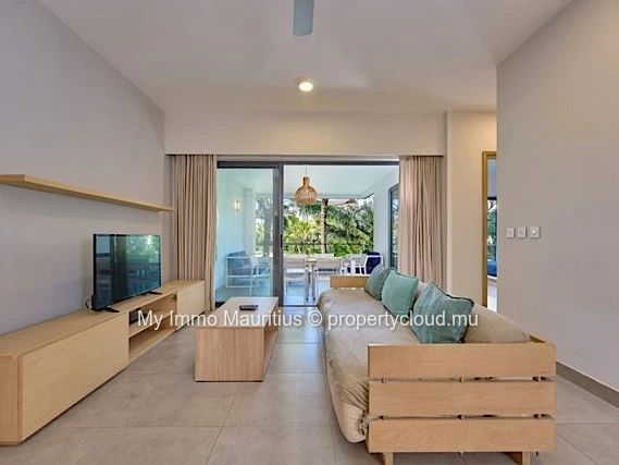 Apartment 3 Minutes' Walk from the Beach