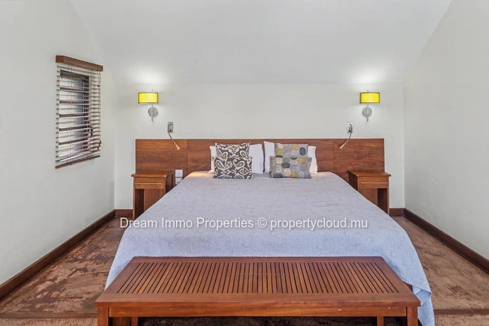 Exclusive 4-bedroom beachfront villa with private pool & ocean view in Poste de Flacq – Mauritius