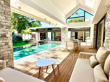 4 Bedroom Villa