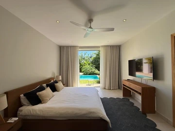 4 Bedroom Villa