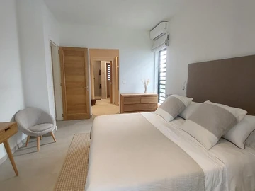 4 Bedroom Apartment