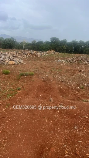 Land for Sale – Balaclava 