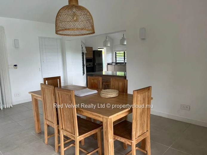 Exclusive 3-Bedroom Villa for Rent in Tamarin
