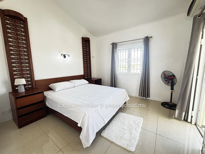 Fully Air-Conditioned 3-Bedroom Duplex In A Secure Residence With Swimming Pool – Grand Baie