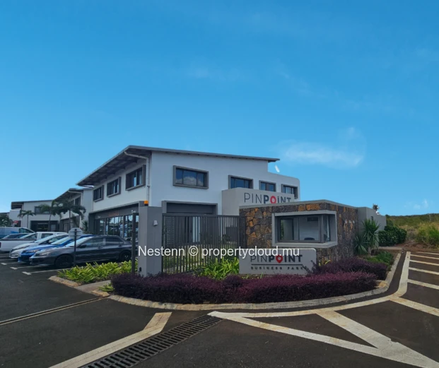 Prime office space with unmatched visibility – Ideal for your business growth!