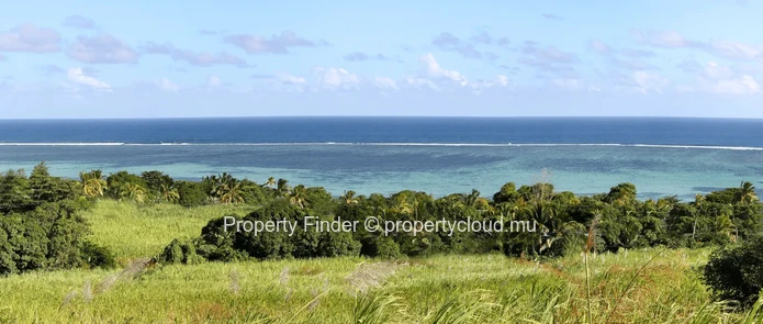 Land for Sale – Breathtaking Lagoon & Mountain Views
