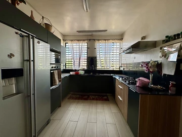 Maison de 6 Chambres